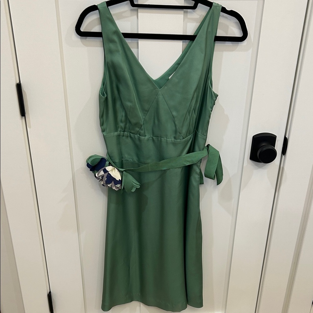 Banana Republic Green Midi Silk Dress with Belt (Size 6)